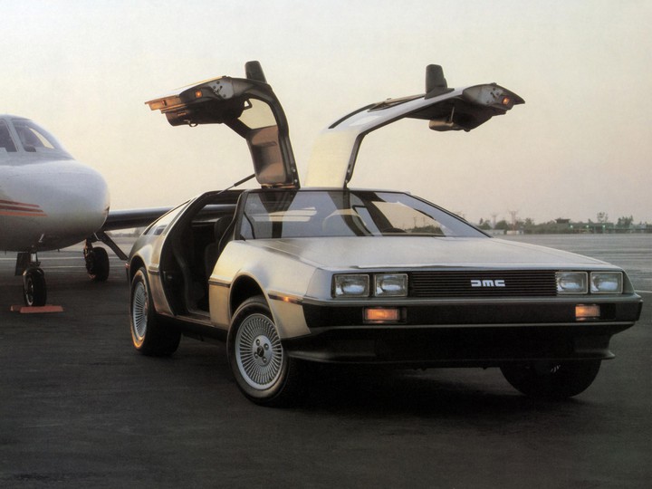 delorean dmc 12