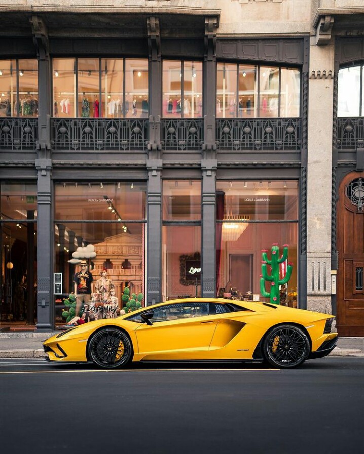 Lamborghini Aventer S