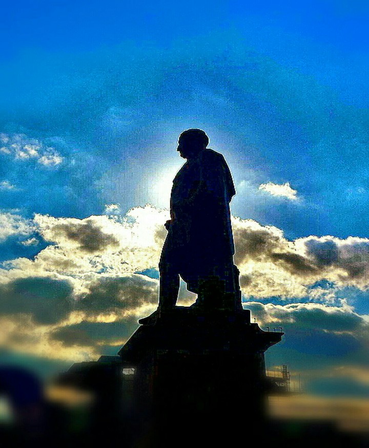 Trafalgar Sky