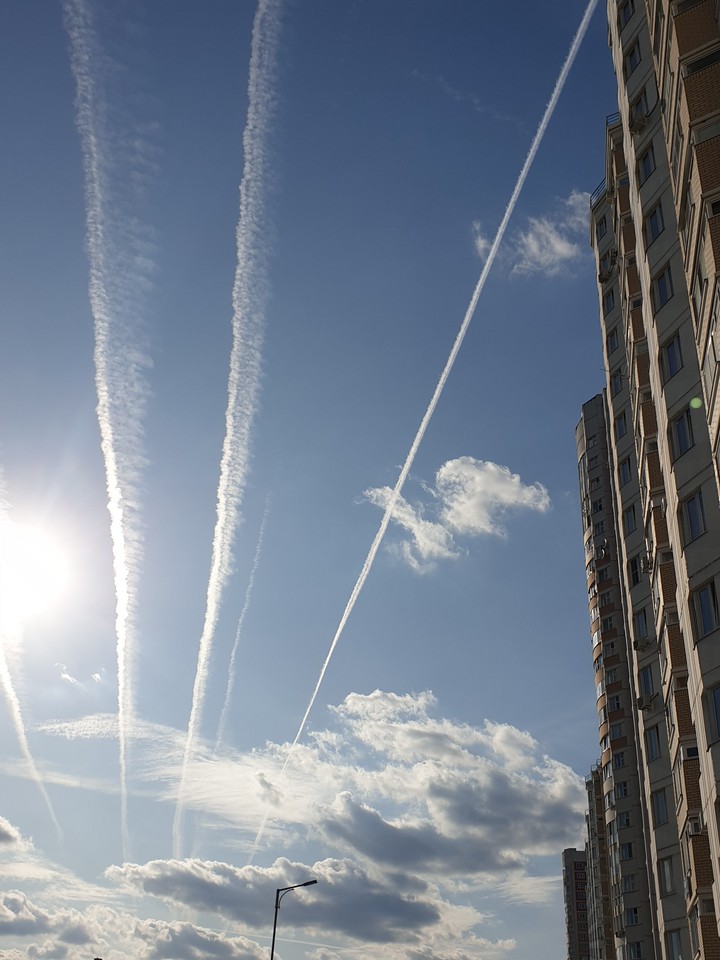 Traces of planes