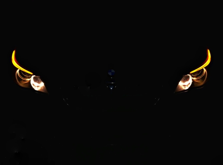 Automobile