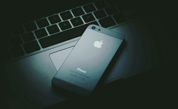 iPhone