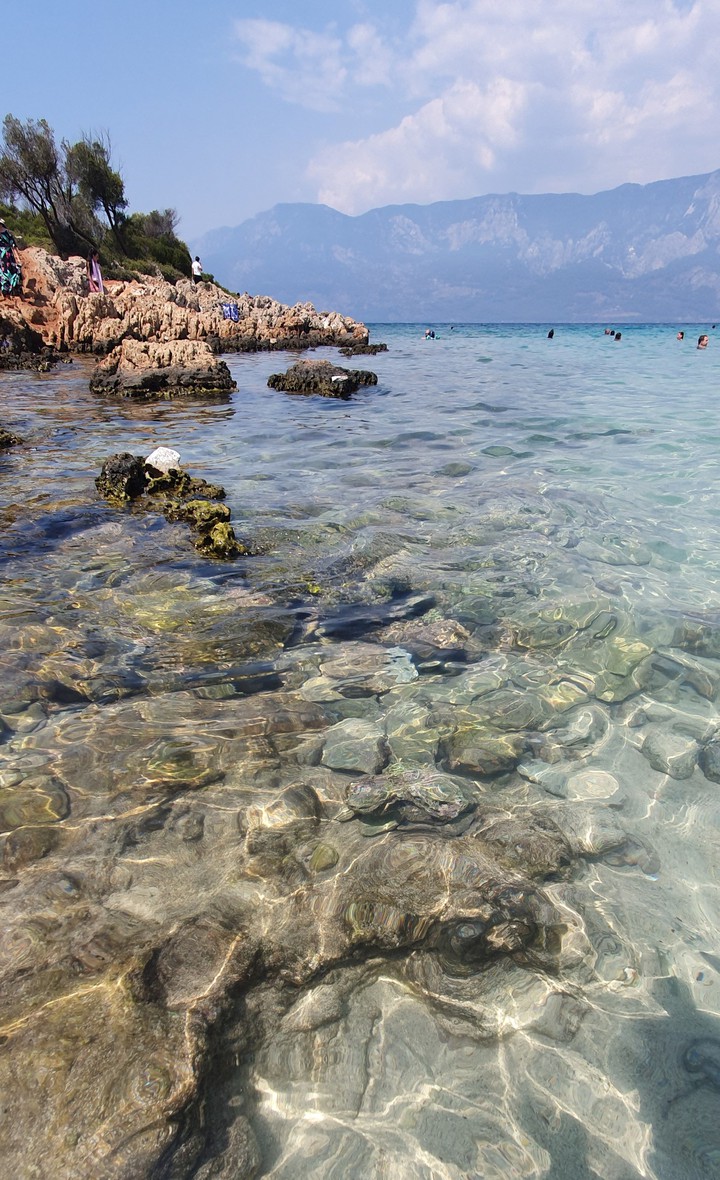 море