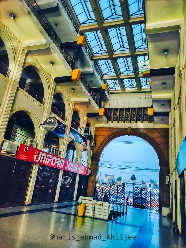 Mall