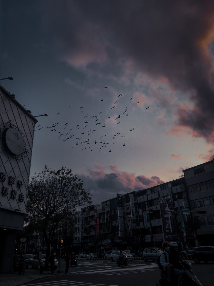 Follow my Instagram : ianliu_photo