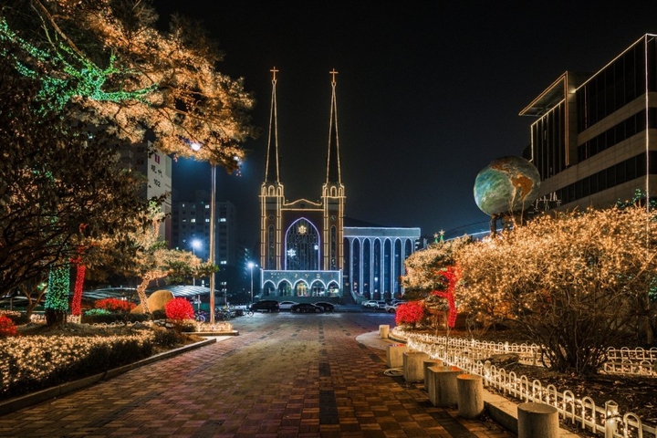 Merry Christmas church