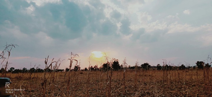cloudy  day.. evening  sunset