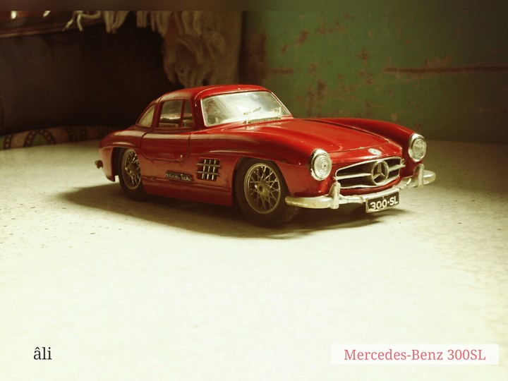 Mercedes-Benz 300SL