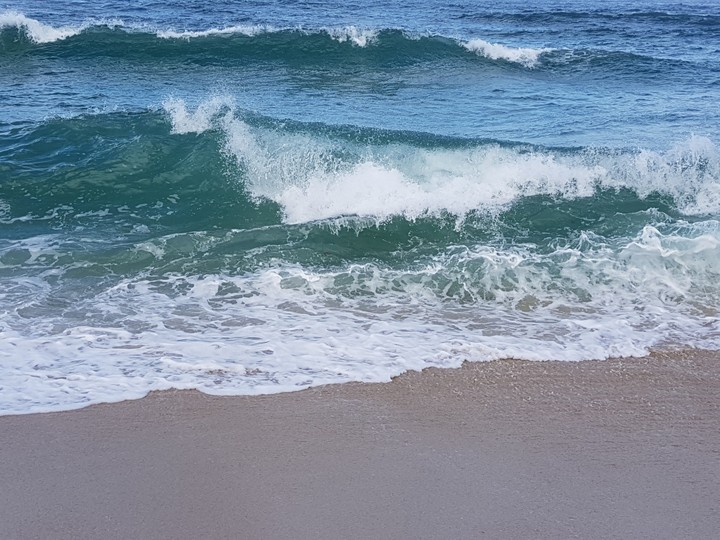 angry wave