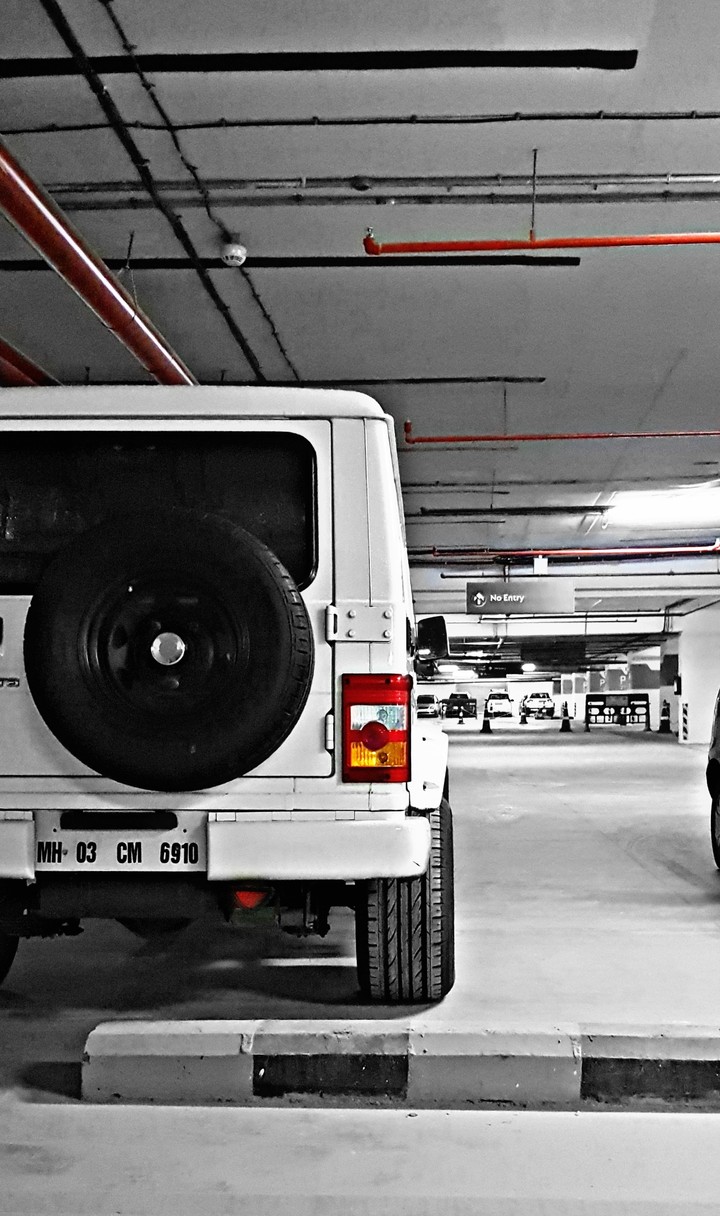 MAHINDRA