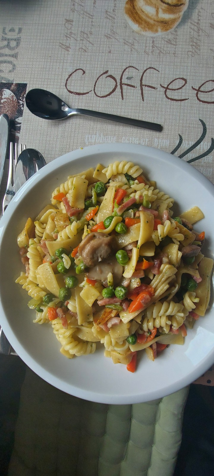 Buona Pranza e buona Pranzo.e by my home