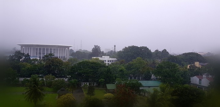 Hard Rain to Colombo