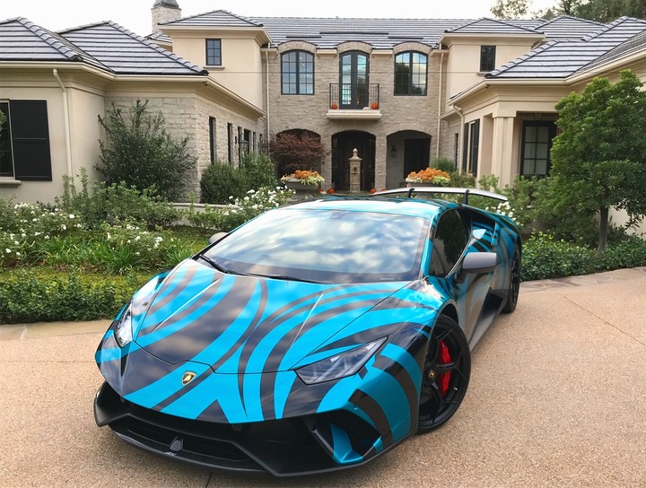 Lamborghini  Aventardor Performante