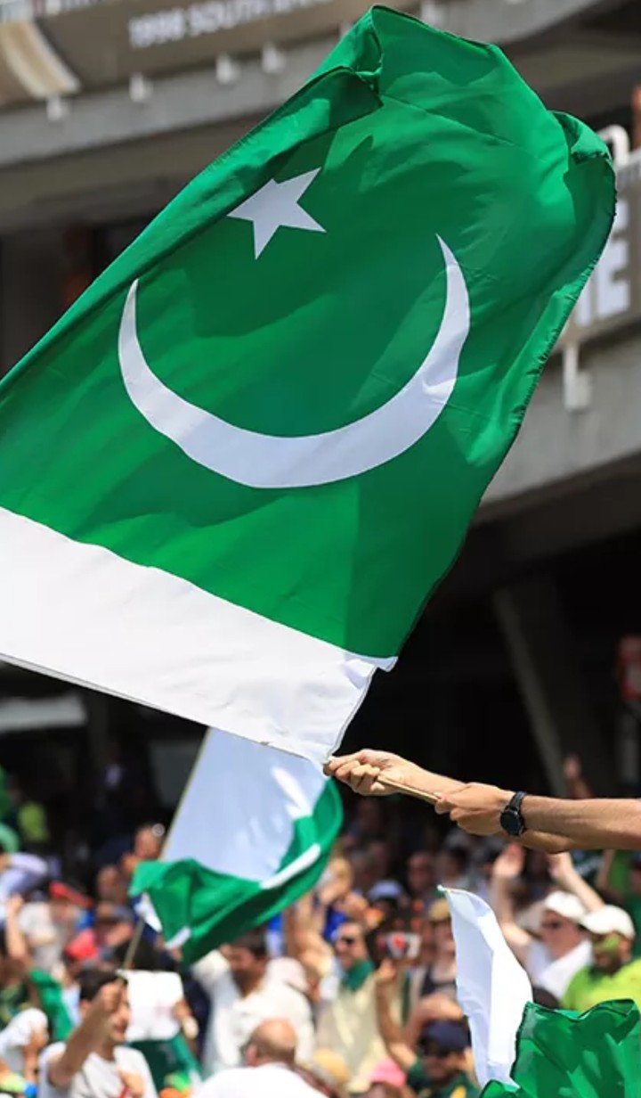 pakistan flag