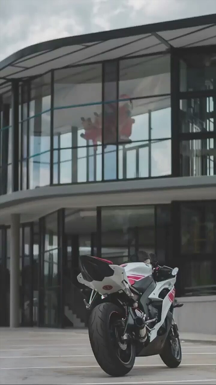Yamaha R6