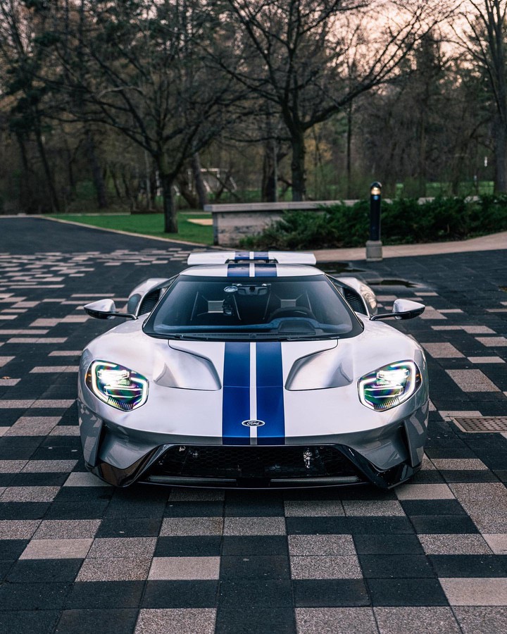 Ford GT