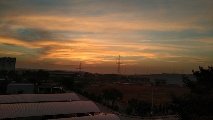 Dusk/Dawn.?