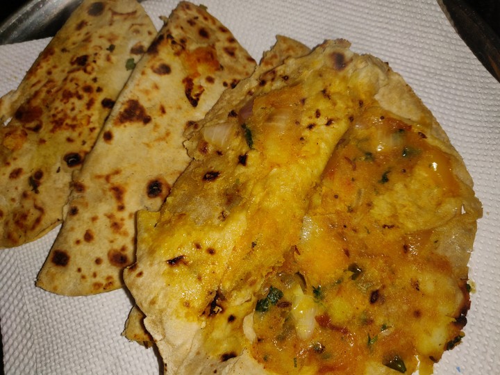 Royal Indian food Roti with aloo masala