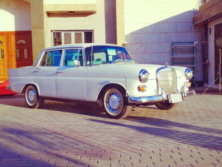 Mercedes benz 200D