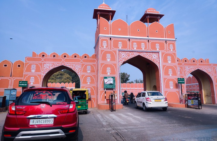 Way to jalmahal