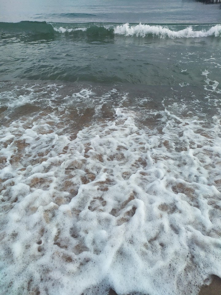 море