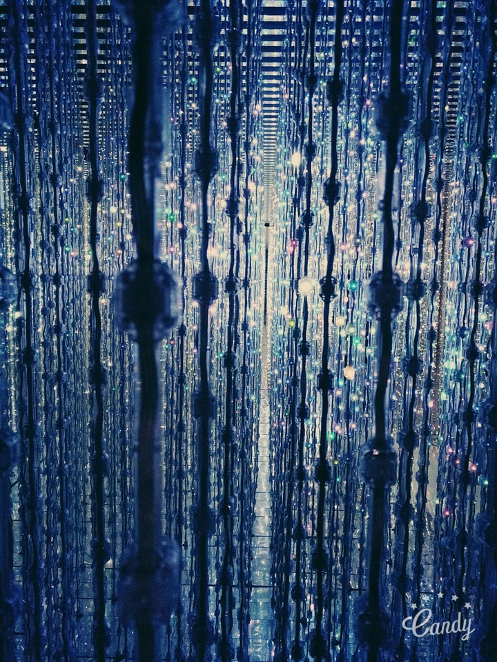 Crystal Universe 1