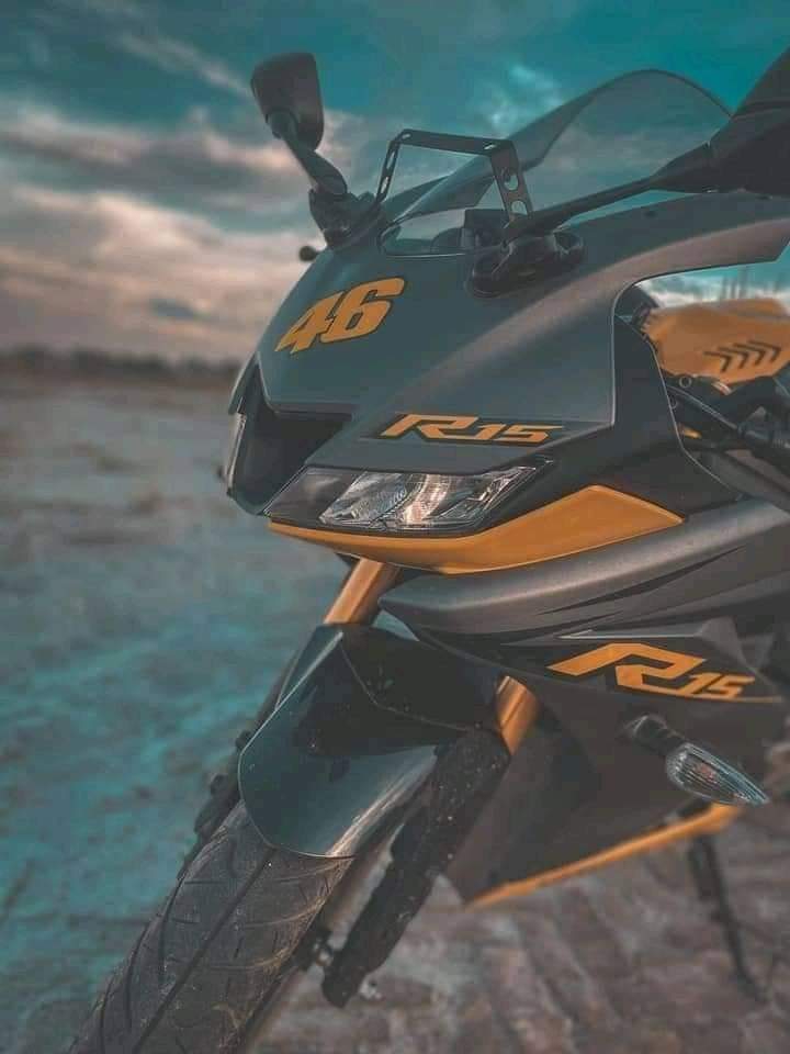 R15