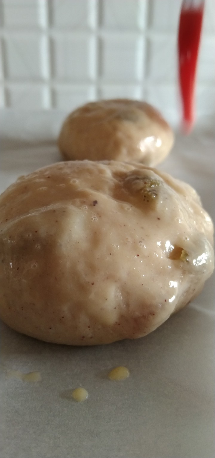 Hot cross bun