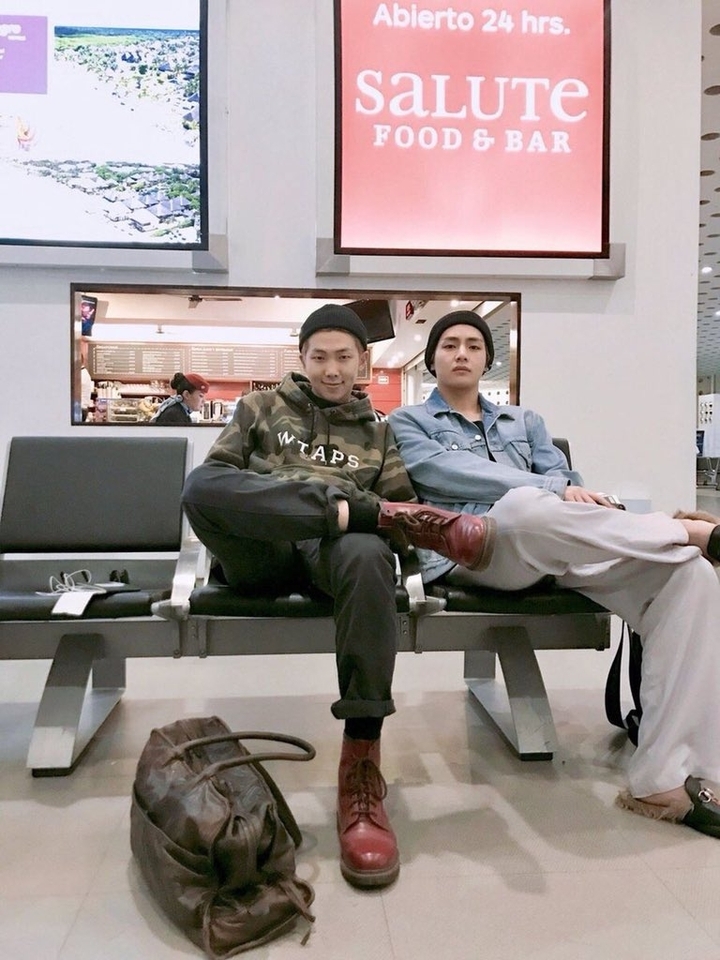 Namjoon/RM & Taehyung/V
