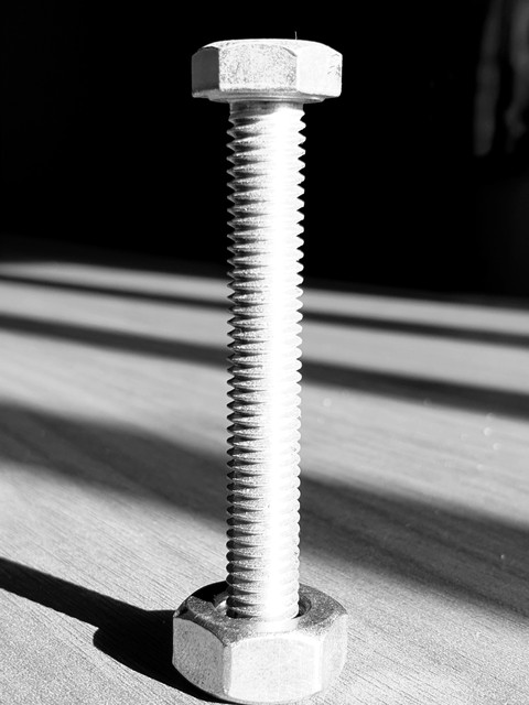 Nut N Bolt