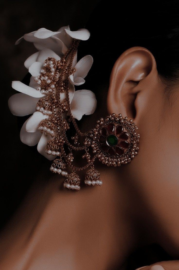 Earings