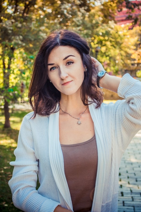 The girl with a heterochromia...:)
