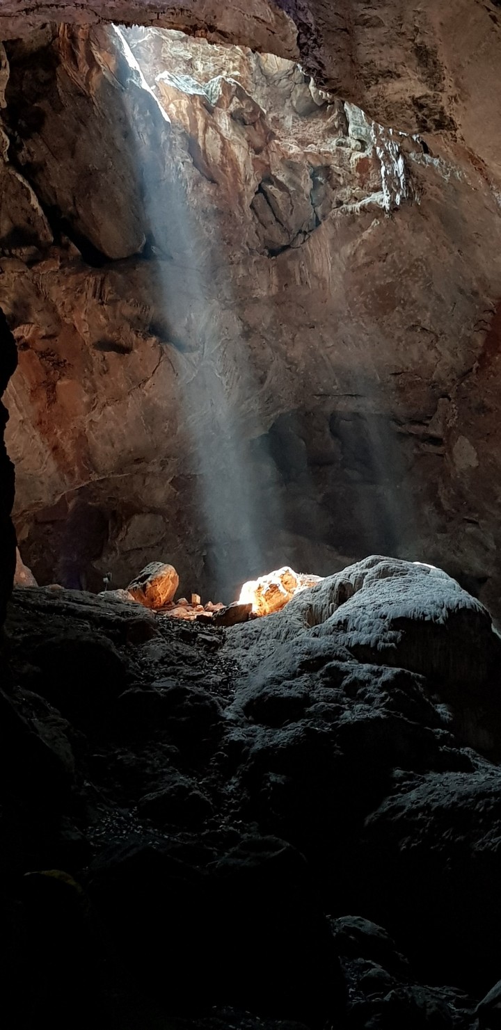Borra caves