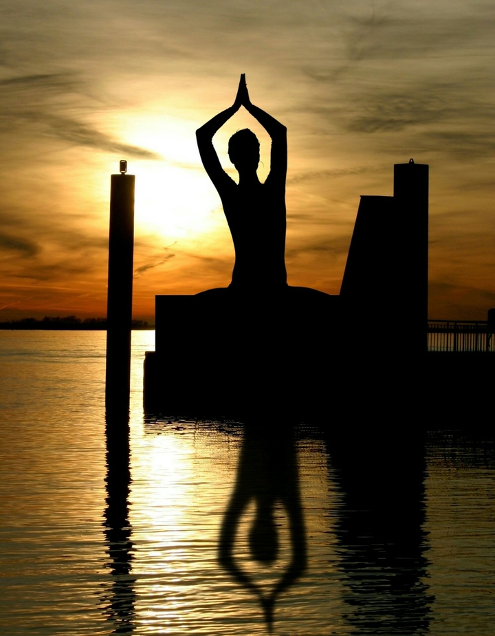 momento zen no por do sol