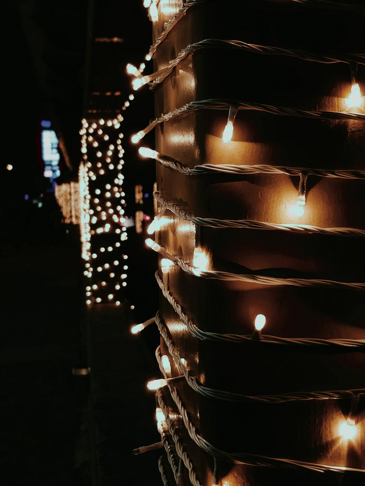 lights that cheers you up
