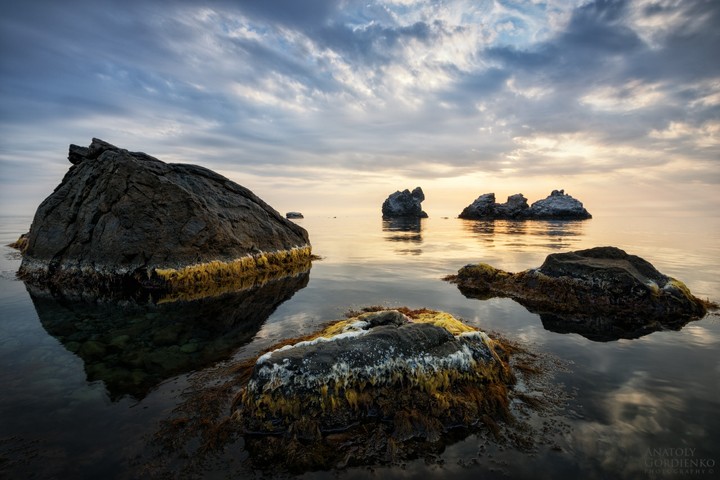 Stone islands