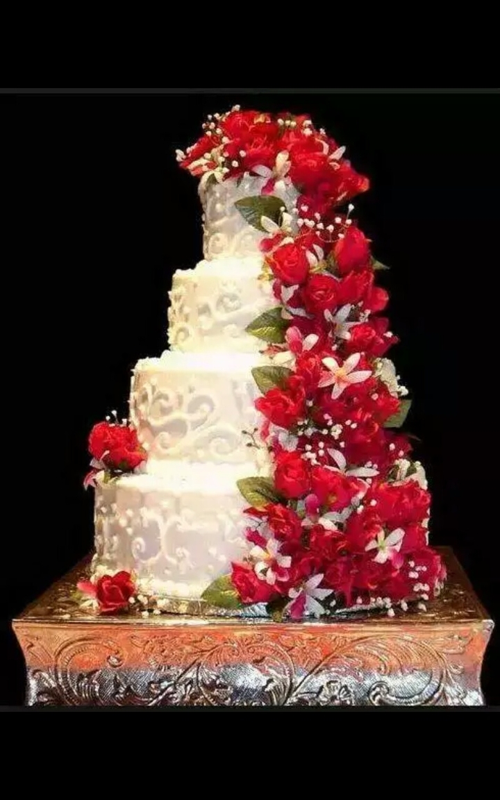 Flowery cake