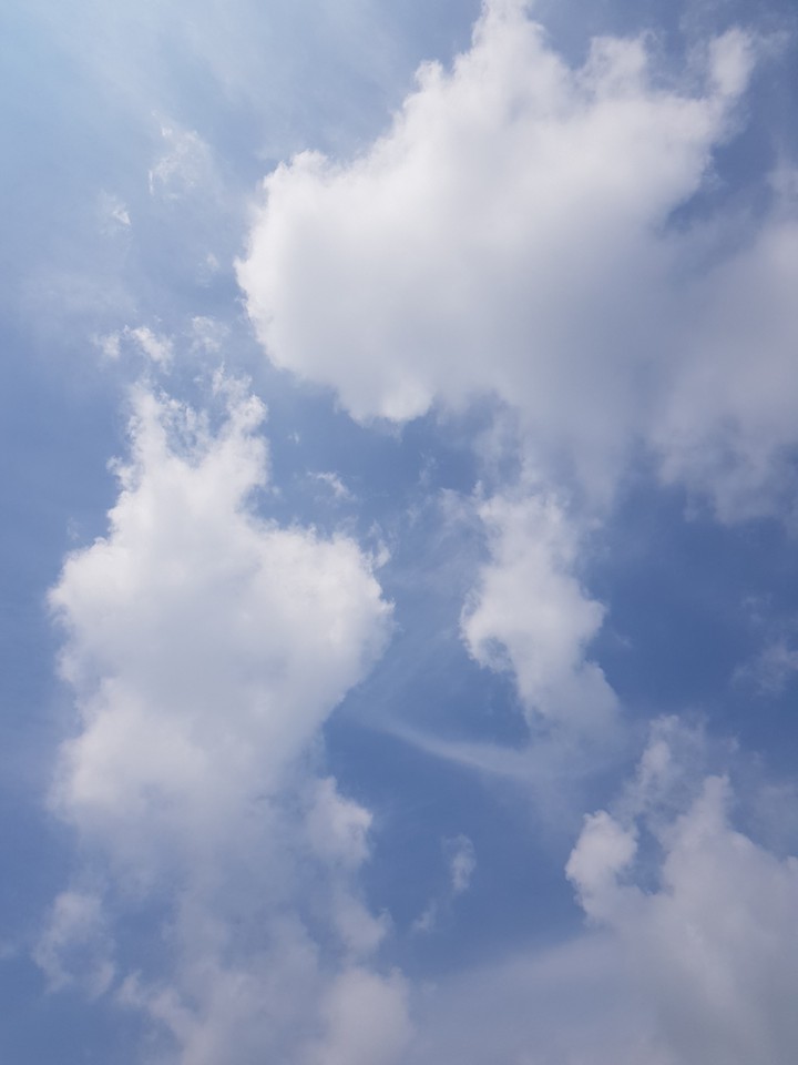 하늘 구름 sky