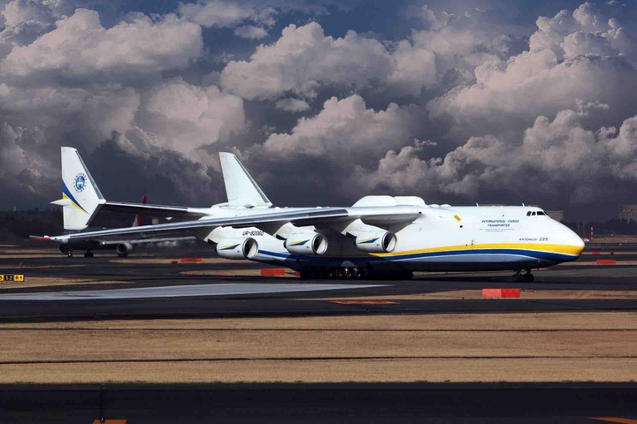 Antonov 225 Украина