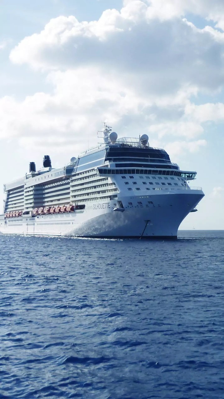 A giant in mid sea