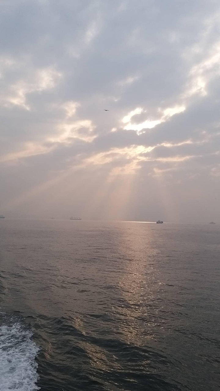Sea ​​and Sky together..