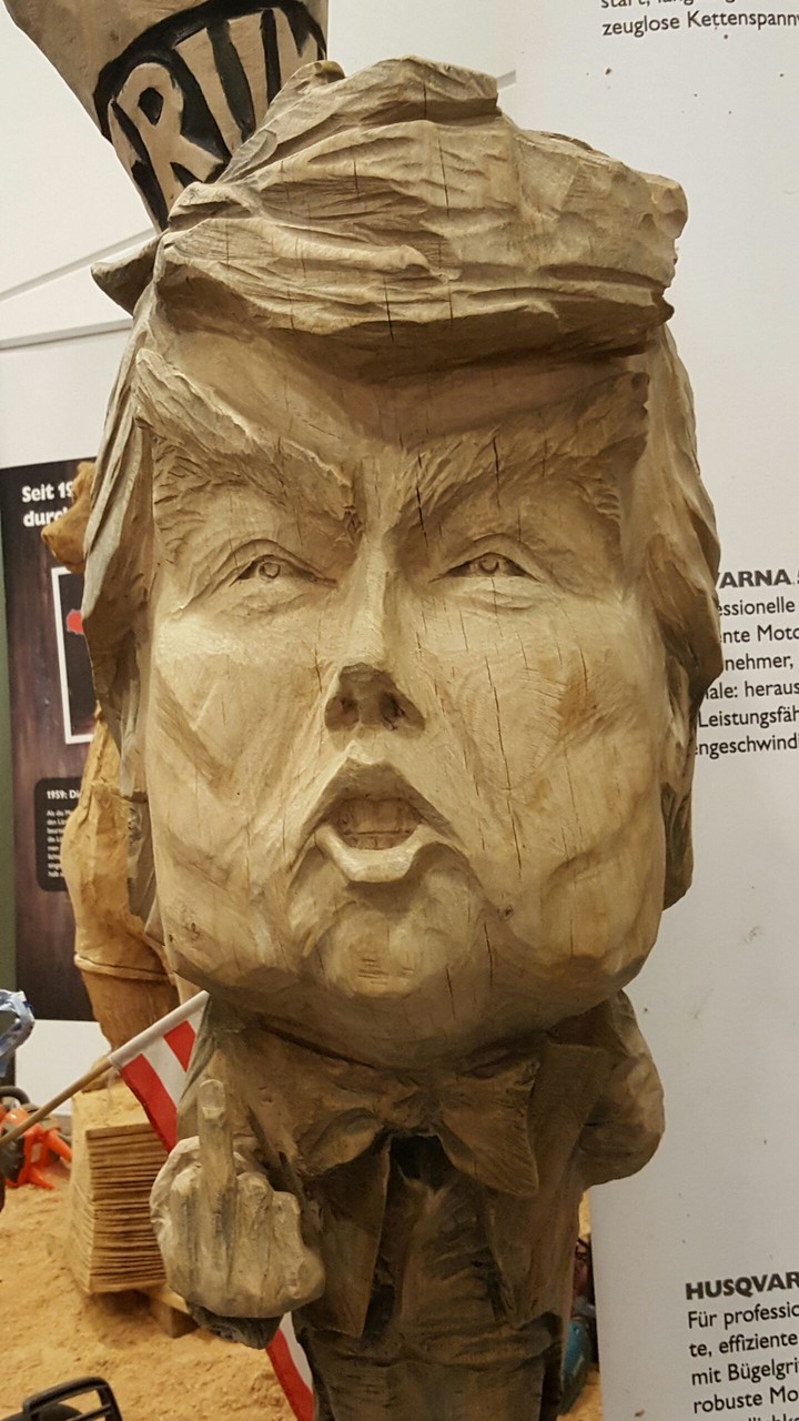 Holzkopf Donald Trump
