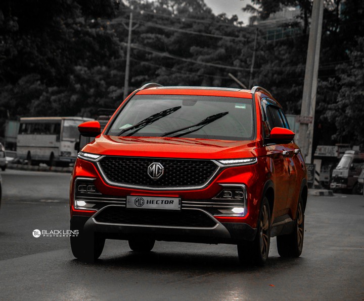 the MG hector