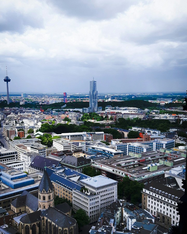 cologne skyline