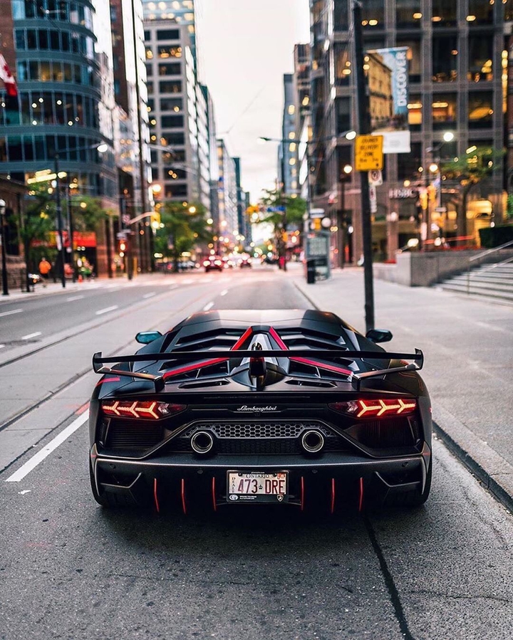 Lamborghini Aventador SVJ
