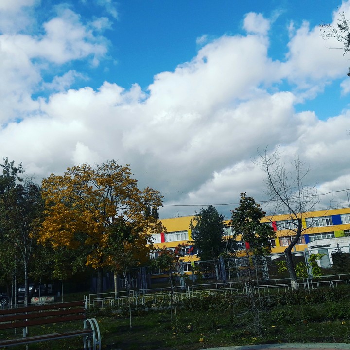 небо
