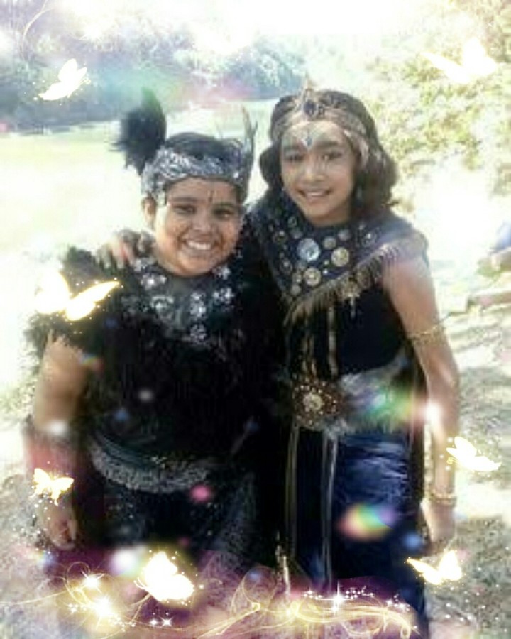 Onscreen &Offscreen Best friends! :) :) :)Cutee