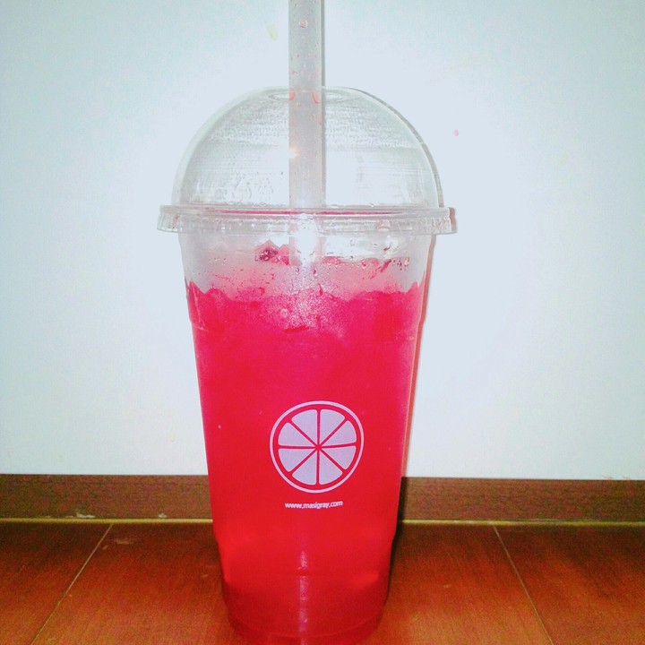 strawberry soda