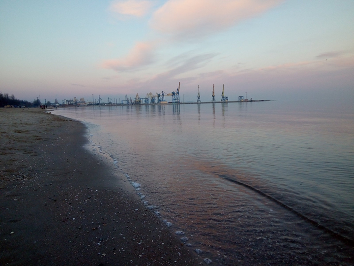 Peschany Beach