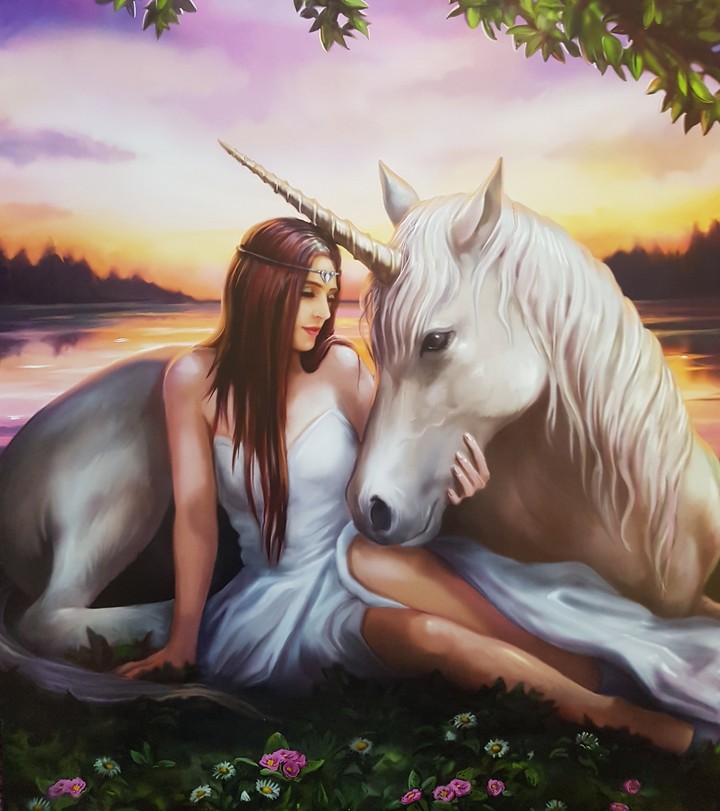 Anne Stokes